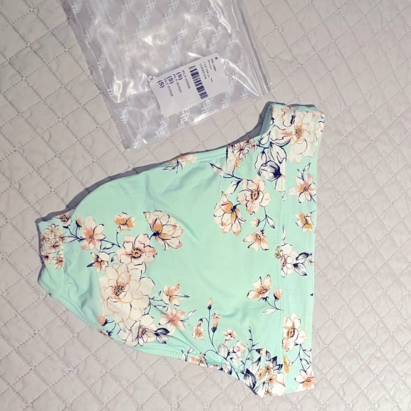 PQ Swim Pily Q high waisted bikini bottom. posies print - Picture 2 of 7